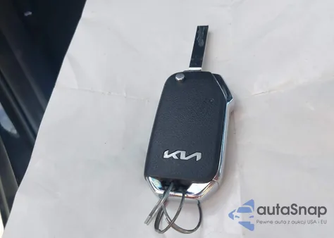 2022 Kia Forte Lxs z USA, uszkodzony, nr VIN 3KPF24AD2NE482580